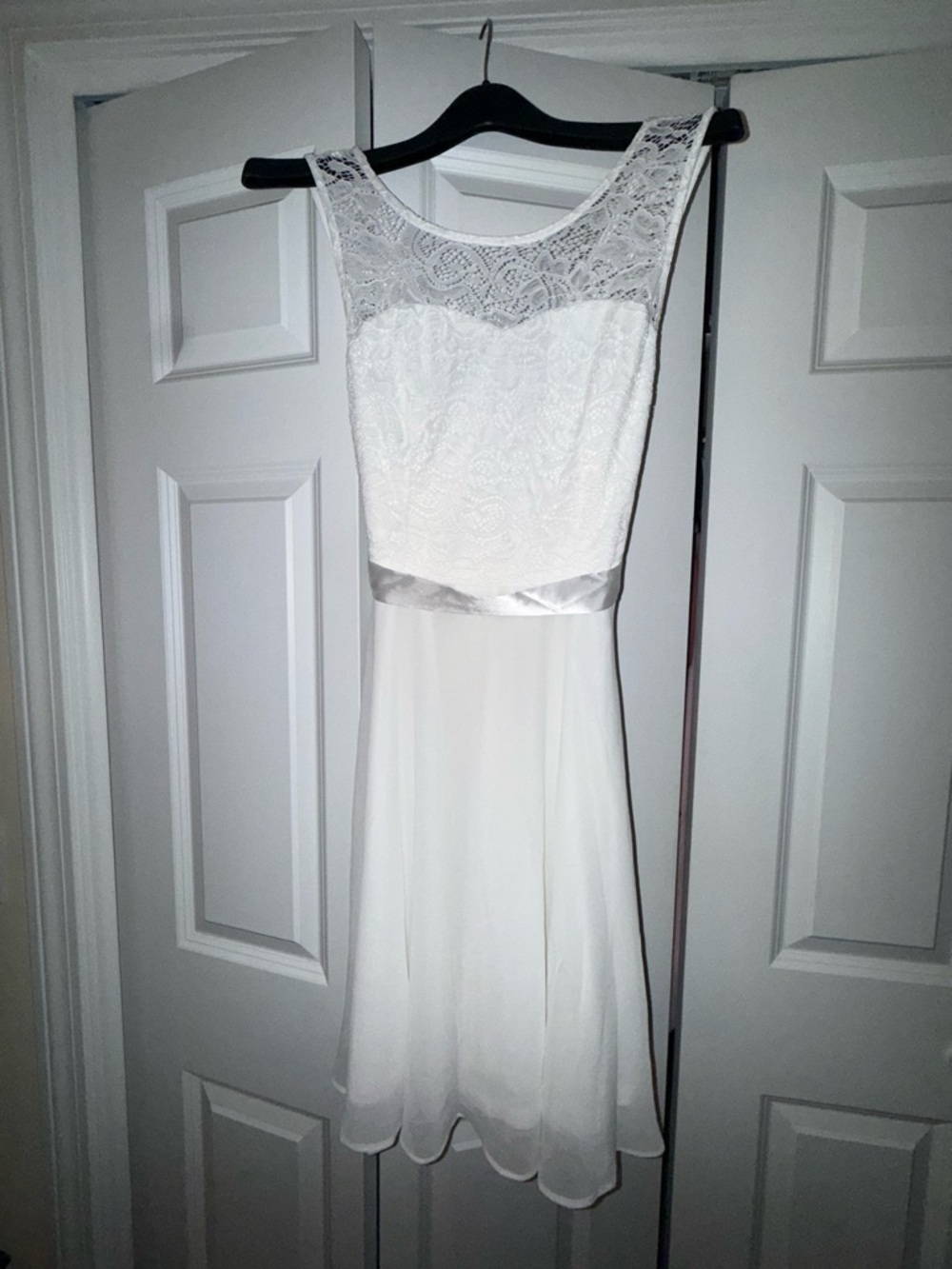 Sleeveless White Lace Bodice A-Line Dress with Satin Waist